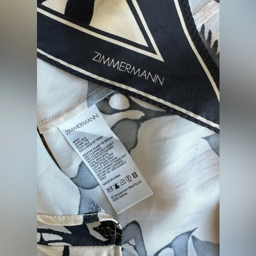 SOLD •Zimmermann Ladybeetle Scarf tie size 1 with spare buttons - Picture 8 of 8